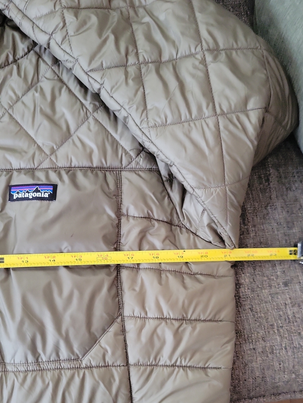 PATAGONIA Women's Puffer Coat, Size-XL, Color- Olive Green - Picture 16 of 16